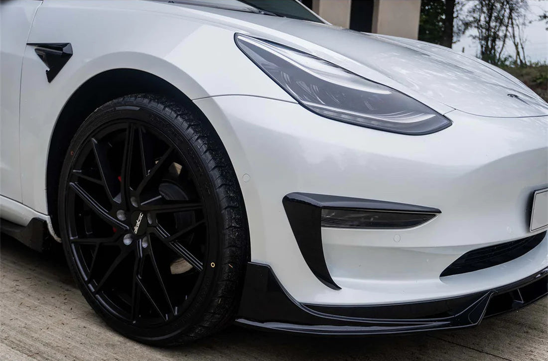 Full Body Kits for 2019-2023 Tesla Model 3 Front Splitter / Rear Diffuser / Side Skirts / Spoiler